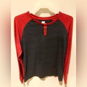 UH Henley Baseball Shirt - Size L